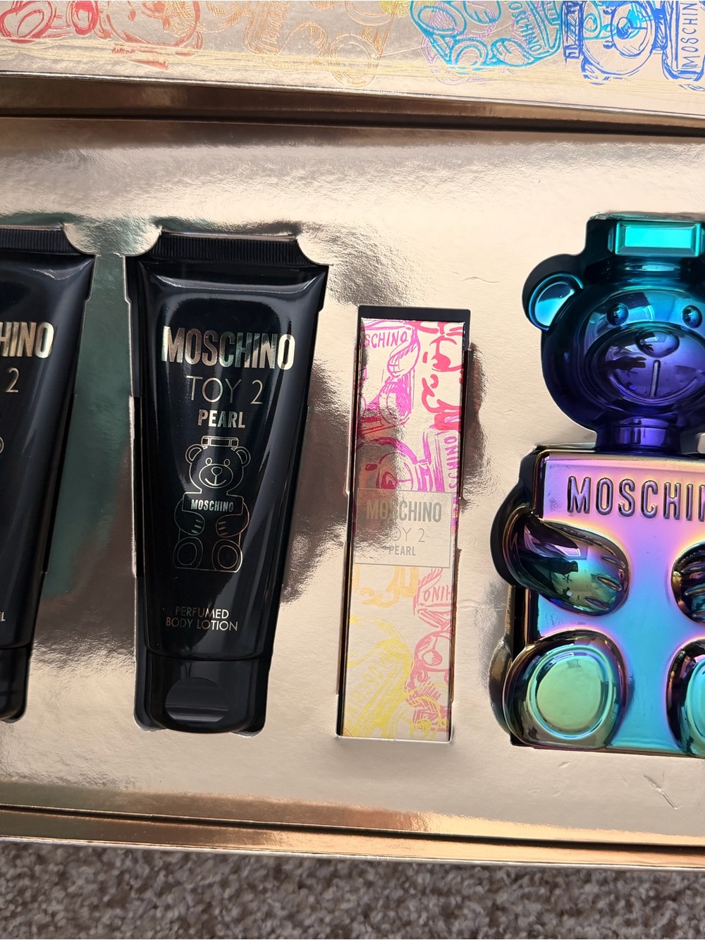 Moschino Toy 2 Iridescent Blue Green Bear Gift Set - Picture 2 of 3